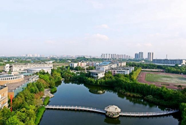 城院学费|四川城市技师学院2024年收费标准及招生专业